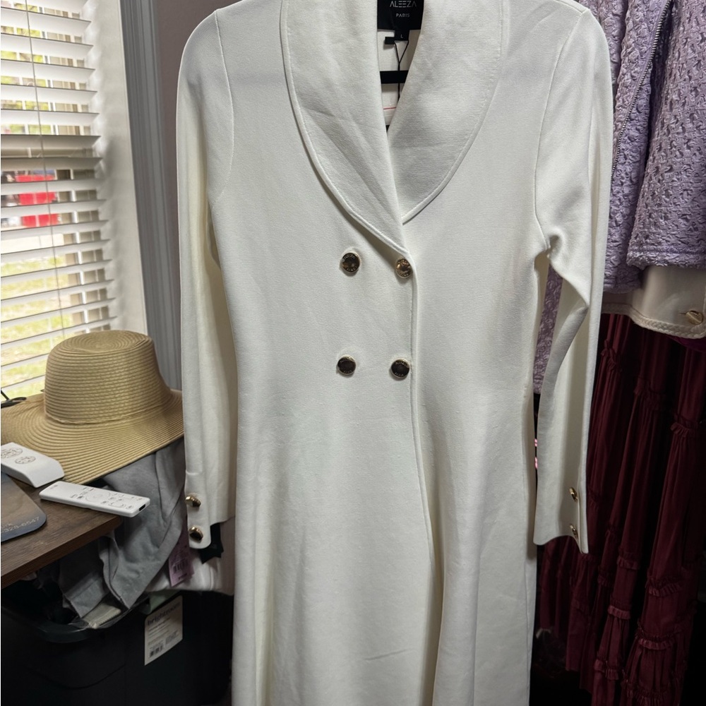 Aleeza Paris The Chardonnay White Double-Breasted Long Sleeve Dress Coat